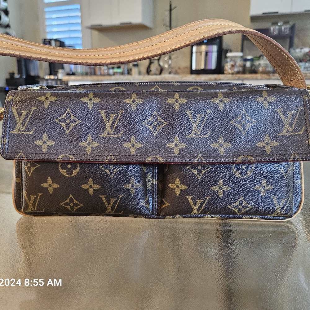 Louis Vuitton Viva Cite MM